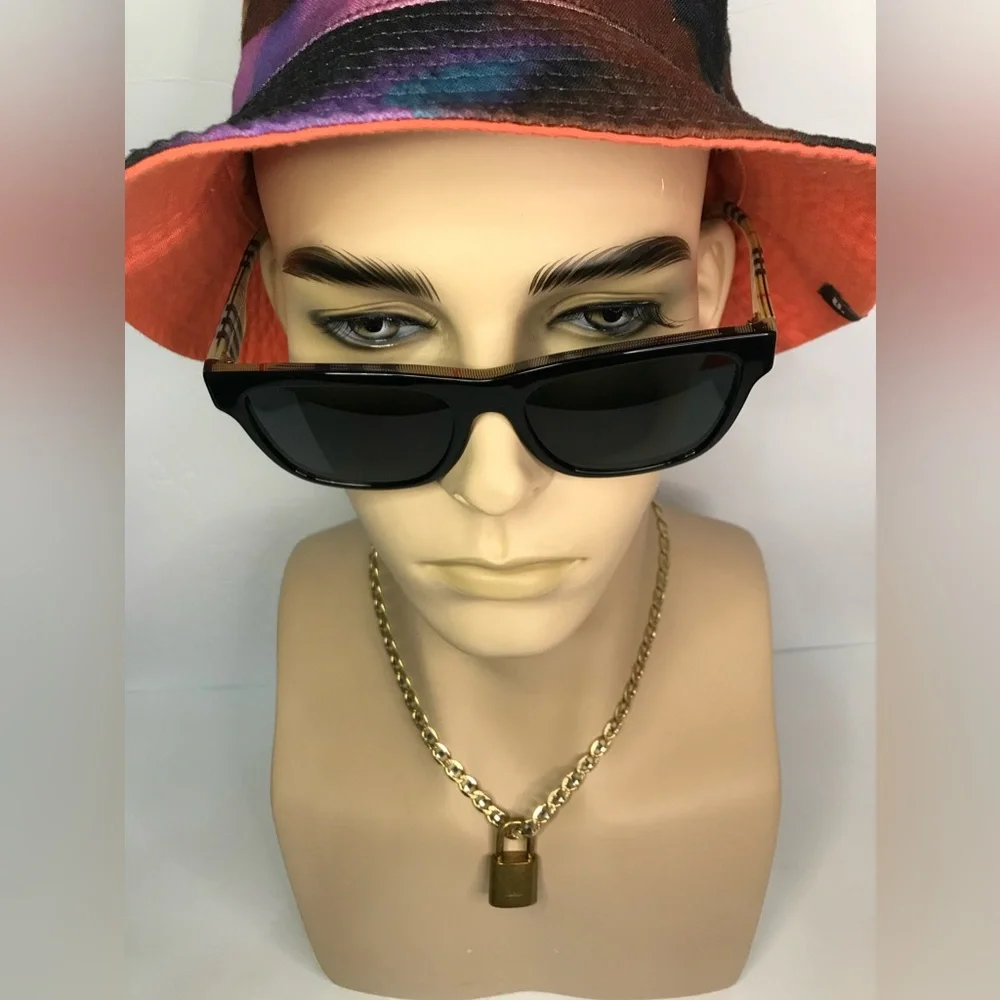 BURBERRY BE4293 380687 square sunglass black on vintage check framegrey lenses.